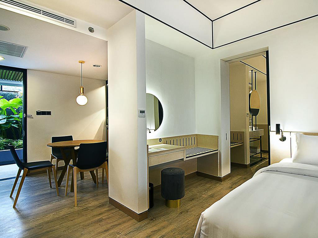 Gaia Cosmo Hotel