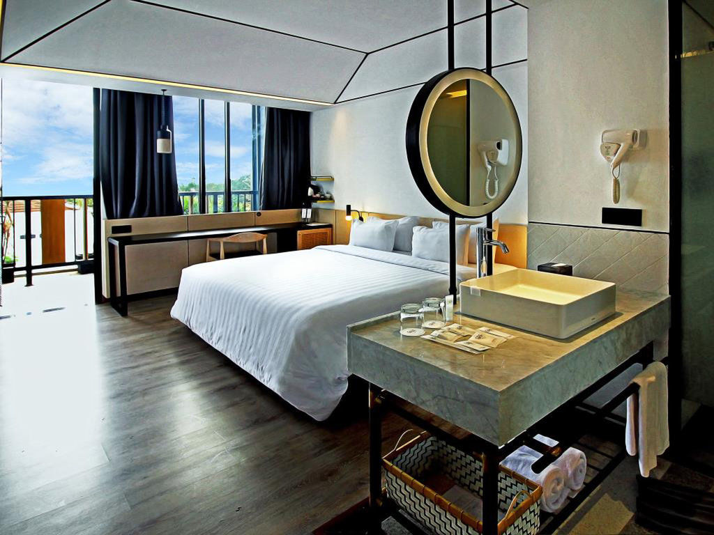 Gaia Cosmo Hotel 4*